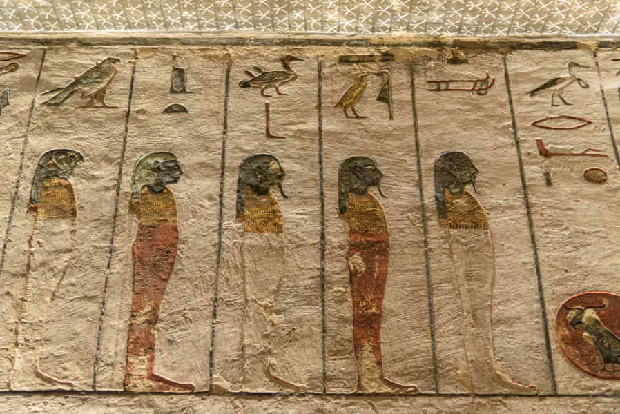 Egipto 224 - Valle de los Reyes - Tumba de Ramsés III.jpg
